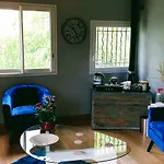 Alojamento de Acomodação e Pequeno-almoço Alyzea 4*