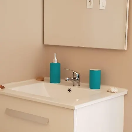 Alyzea Bed & Breakfast 4*