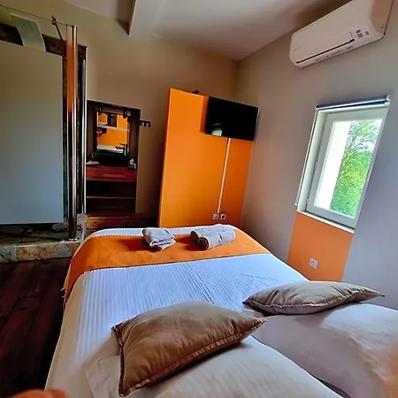 Bed and Breakfast Alyzea D'hotes Reservee Aux Adultes